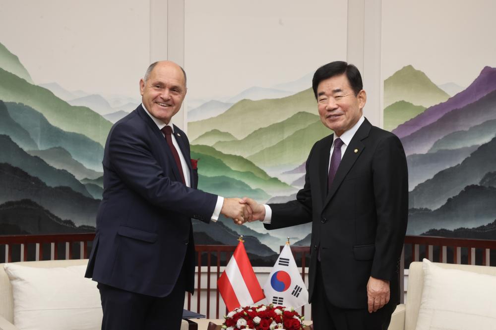 김진표, 오스트리아 하원의장 회담…엑스포 지지 호소 