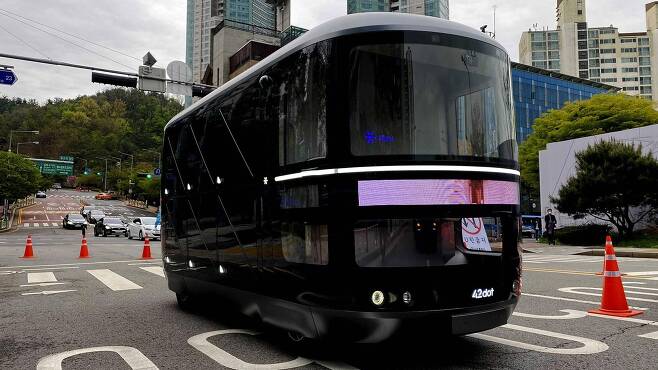 자율주행車 ‘선택과 집중’…현대차, 포티투닷 투자 검토 