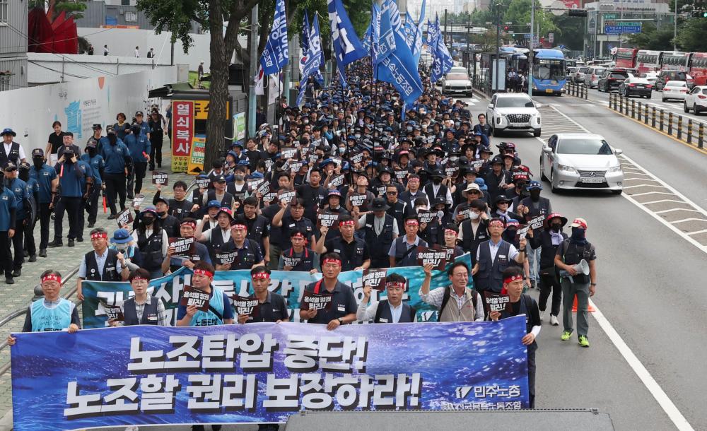 비정규직 차별 없애자는데 대놓고 반발한 민주노총의 아이러니 