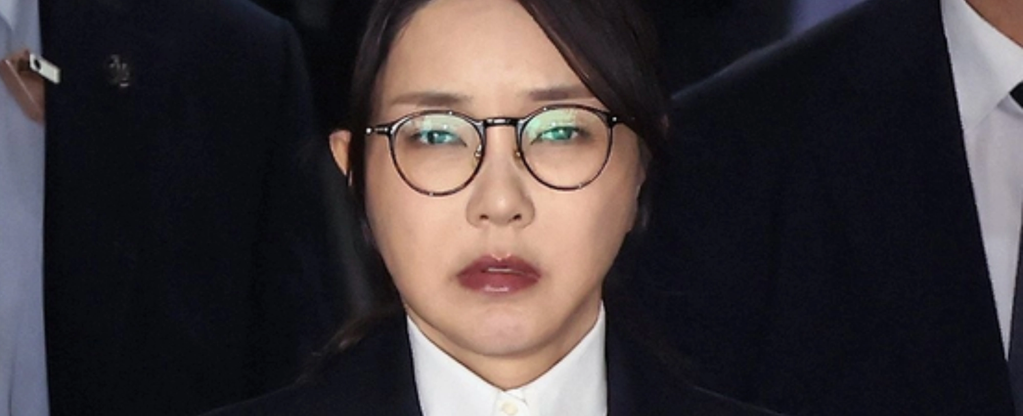 [정치숏]증거·증언 나와도 범행 부정한 ‘V0’ 김건희 ‘결국 구속’  