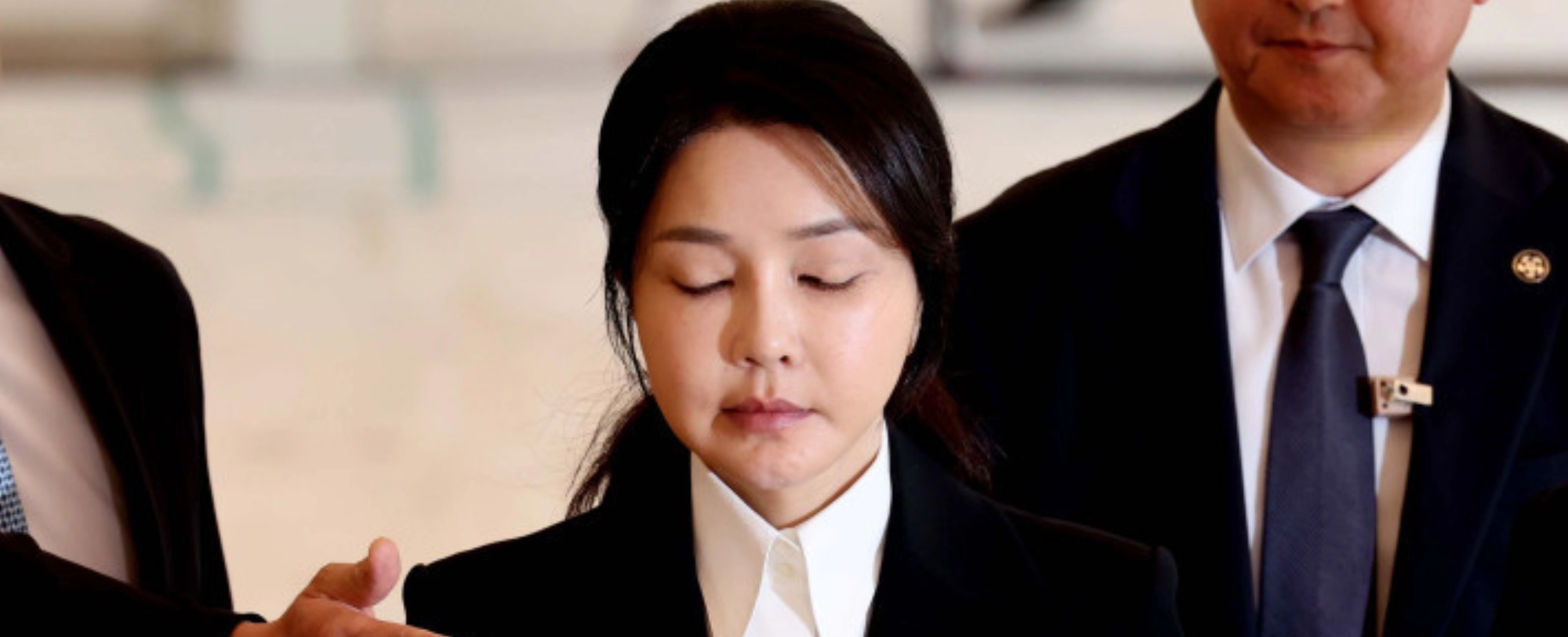 [정치숏]김건희, 구속 후 5번째 특검 출석…내일(29일) 구속기소  