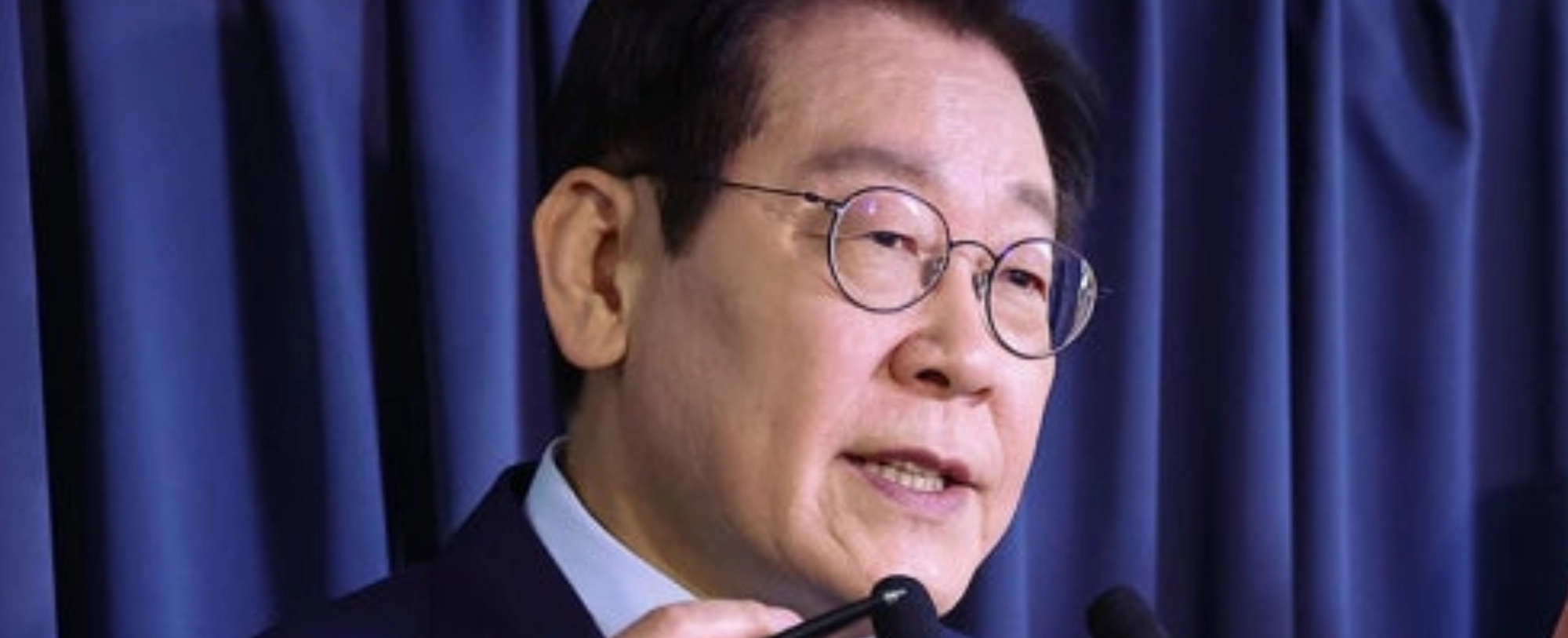 [정치숏]중·일 갈등 지켜보는 李대통령 “대한민국 국익만 생각” 