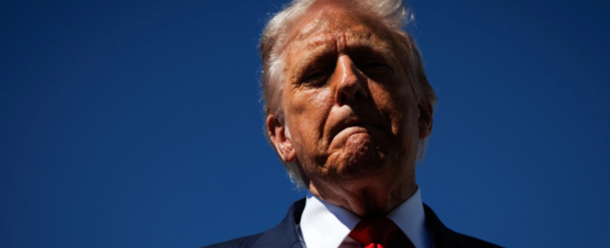 [리더 브리핑]이란 시위 호응 나선 트럼프 “곧 미국의 지원이 닿을 것” 