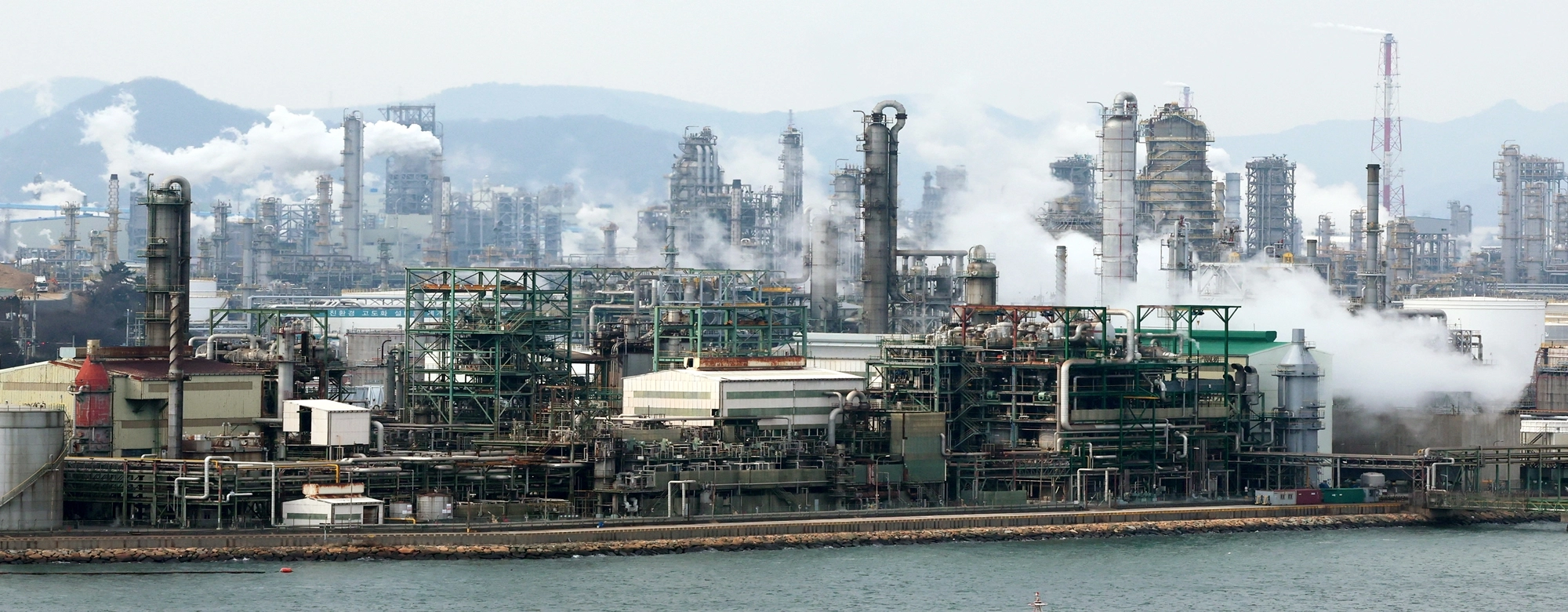 한화솔루션 주주 집단소송 전운에 ‘개정상법 벤치마킹’ 해외 판례 조명 