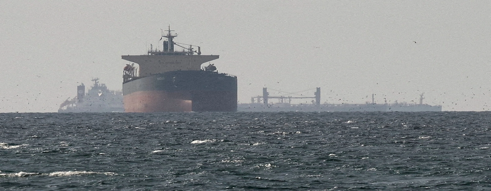 “호르무즈 통행료로 비트코인” 이란 무리수 뒤엔 치밀한 경제 셈법