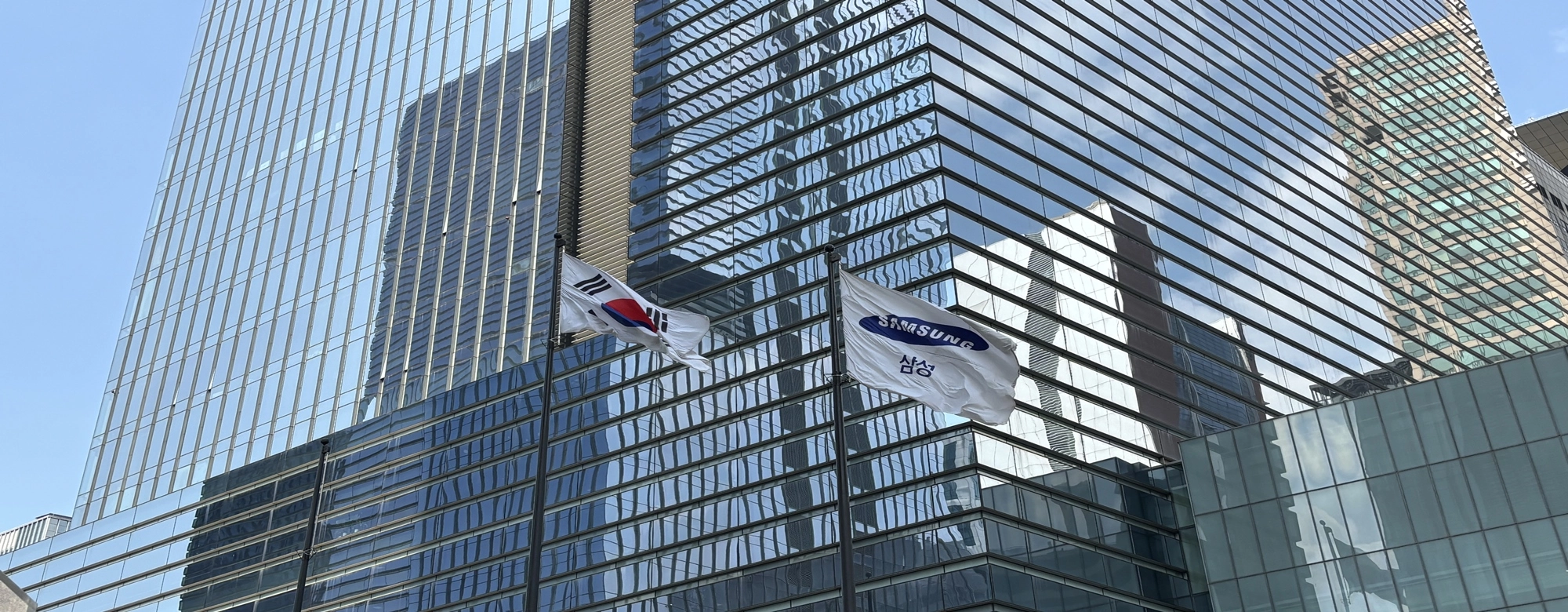 애플 일감 싹쓸이 기회인데…이재용 빅베팅 찬물 뿌린 ‘삼성물산 리스크’ 